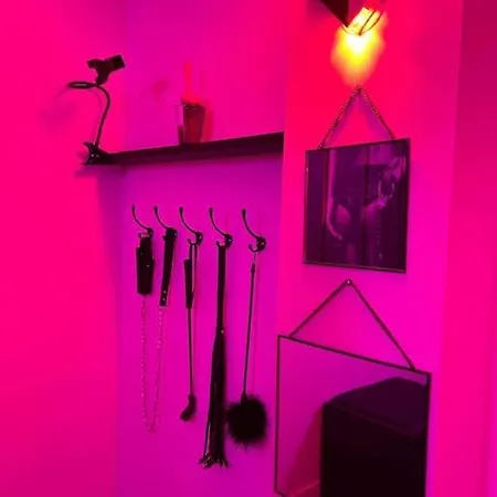 Room: Parenthese Romantique *